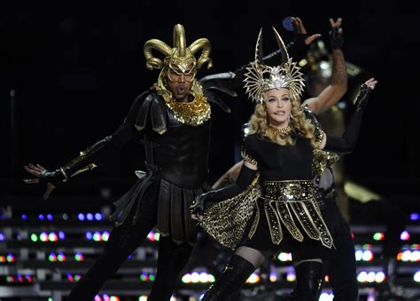 givenchy madonna super bowl